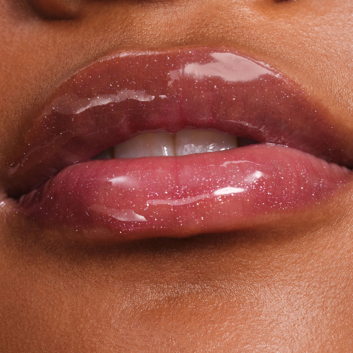 phyto-glow-lip-balm-shimmer-solar-u5 NATR-60145-Phyto-Glow-Lip-Hover-Solar.jpg